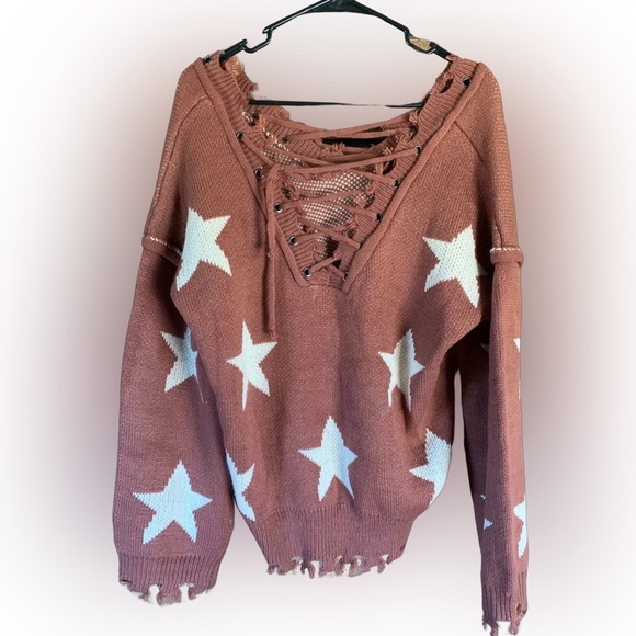 POL Sweaters - NWOT POL Distressed Pink and Cream Star Sweater S